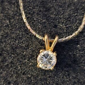 Elegant Gold Necklace with CZ Diamond Pendant